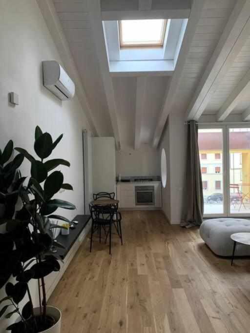 Waterfront Balcony I Grani 4 Resort Style Suite リヴォルノ エクステリア 写真
